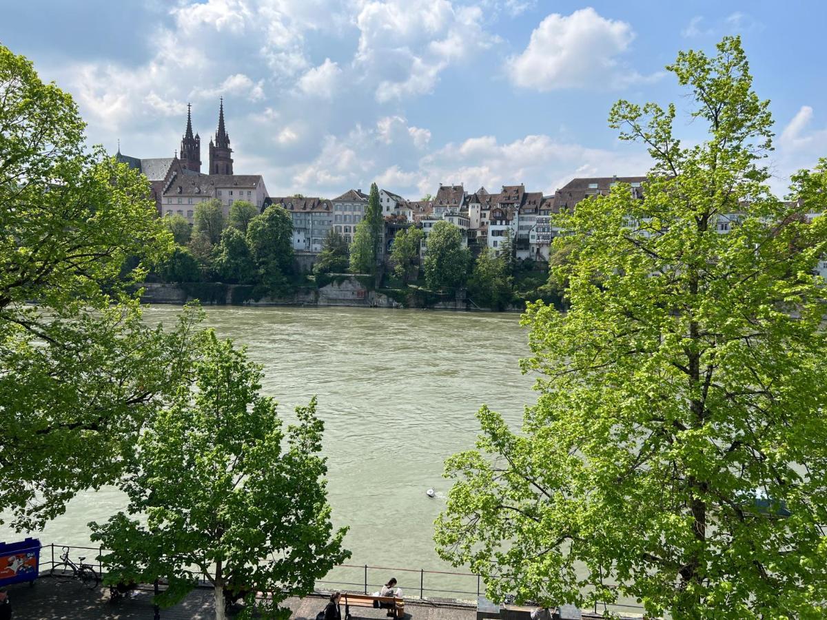 Riverside Bâle Extérieur photo