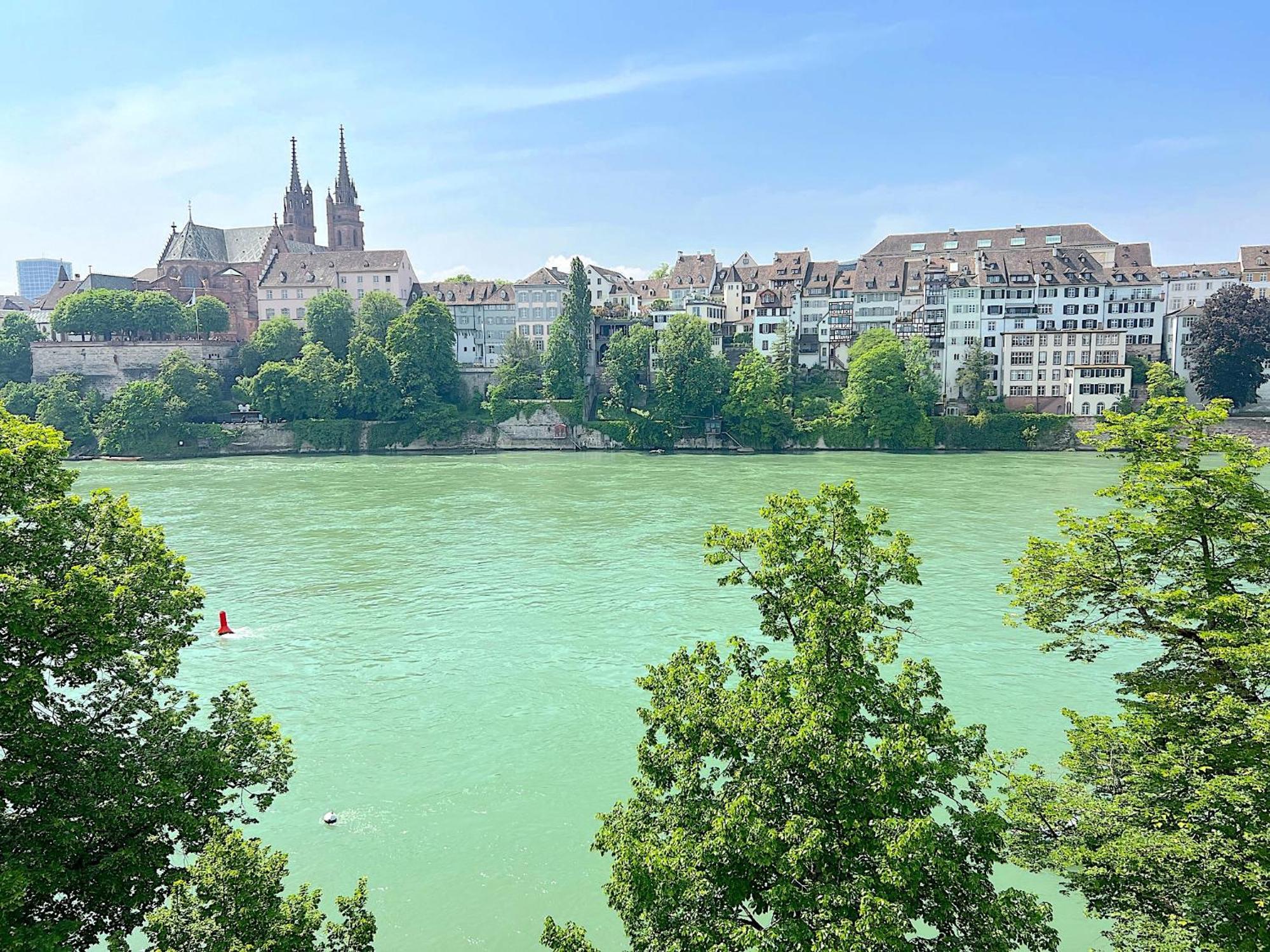 Riverside Bâle Extérieur photo